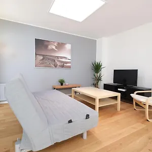  Appartement Escale De 80 M2 Avec Cour Et Parking France