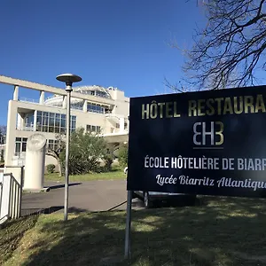 *** Hotel Atlantique - Lycée Hotelier - Management School Frankrijk